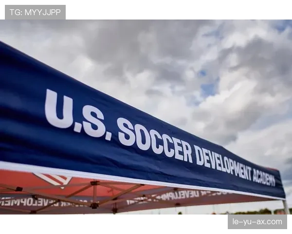 南美足球球队结构解析：战术体系与青训机制的区域特色